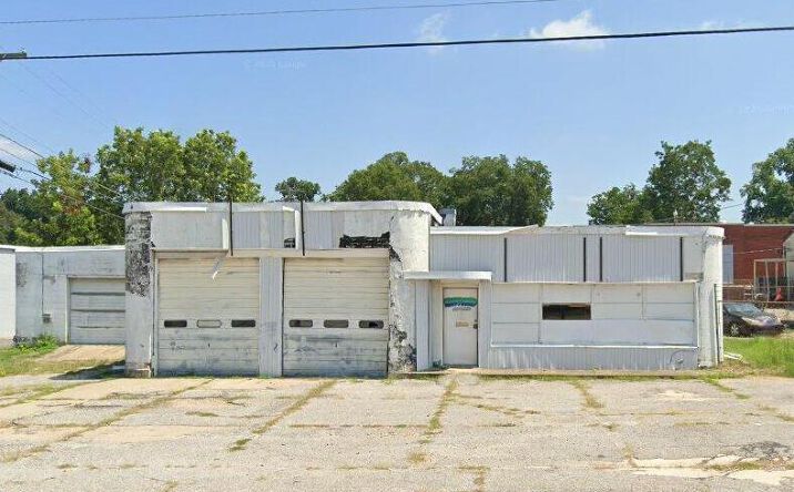 120 N Central Avenue, Humboldt