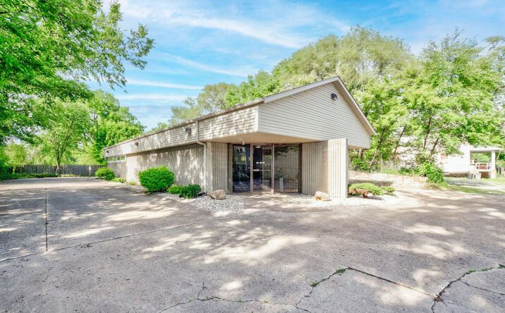 1010 Burr Street, Jackson
