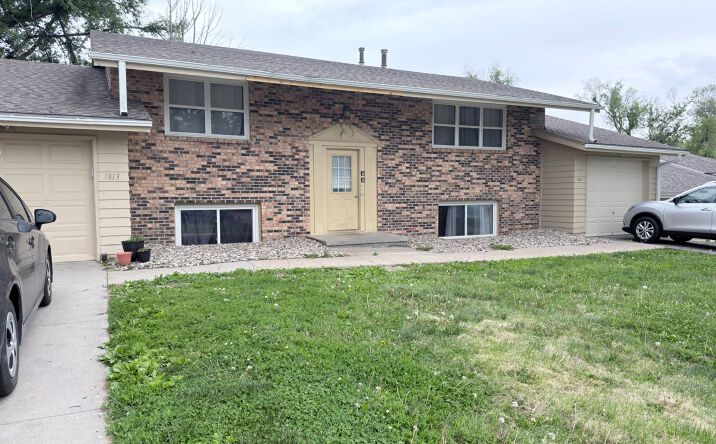 1811 N 110th ST, Omaha