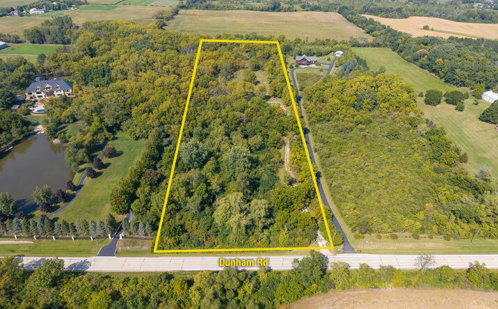 19710 Dunham Road, Woodstock