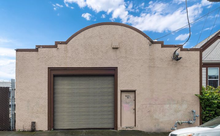 705 37th Street, Oakland