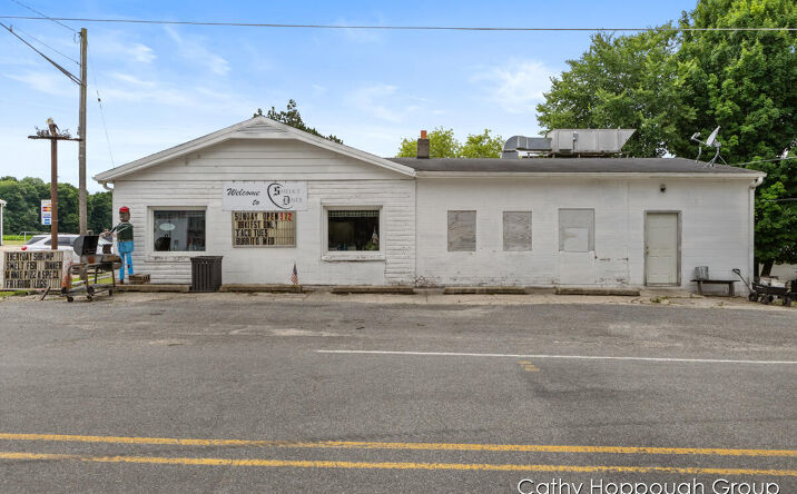 112 N State Street, Freeport