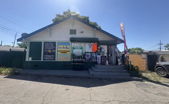 1902 E HARDING WAY, STOCKTON