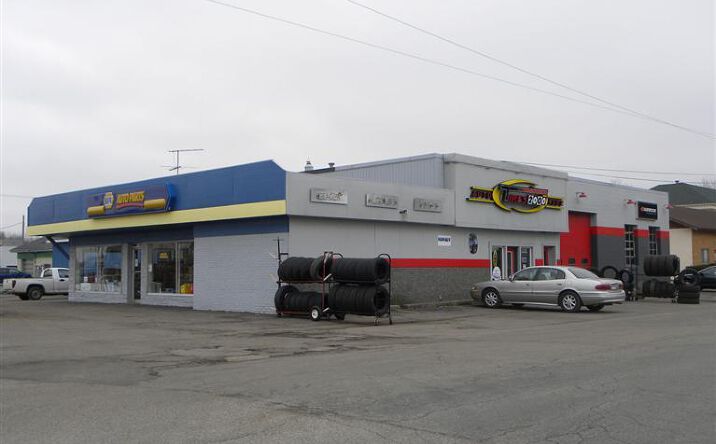 9595 Cherry Valley Avenue SE, Caledonia