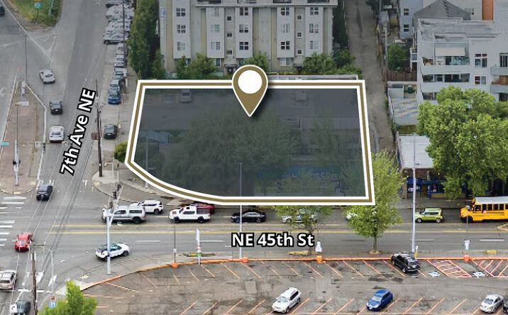 700 NE 45TH ST, SEATTLE