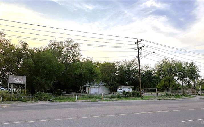 5712 S Cage Boulevard, Pharr