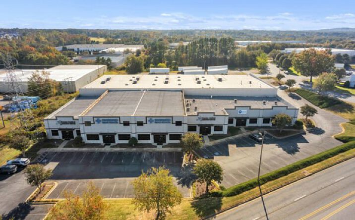6000 Pelham Rd, Greenville