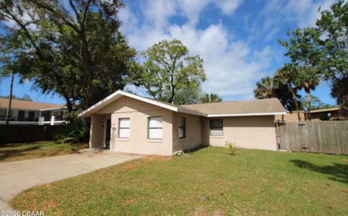 1621 Espanola Avenue, Holly Hill