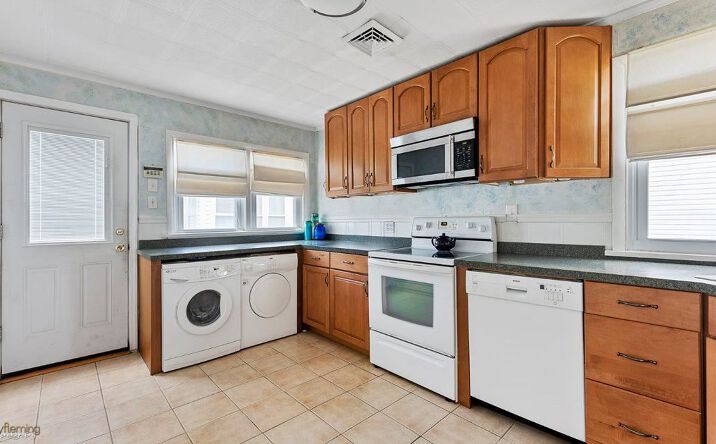 241 E Bennett, Wildwood