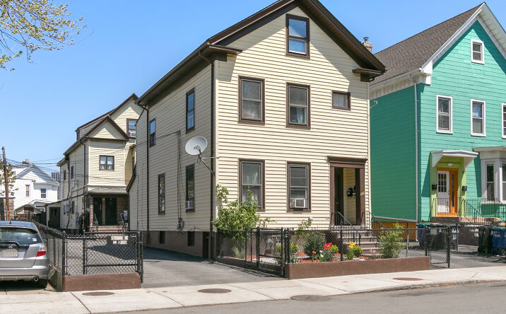 159 Pearl Street, Somerville