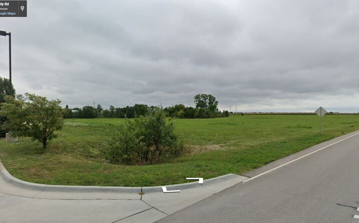 17600 Waverly Road, Gardner