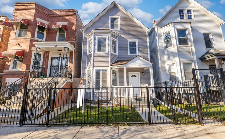 5746 S Paulina Street, Chicago