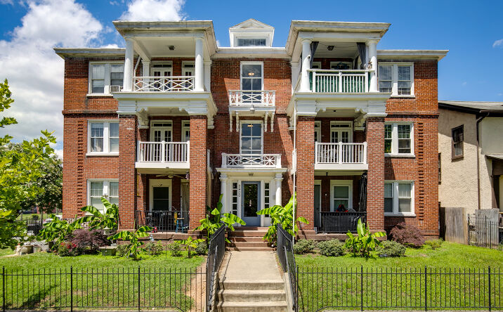 2400 Barton Avenue, Richmond