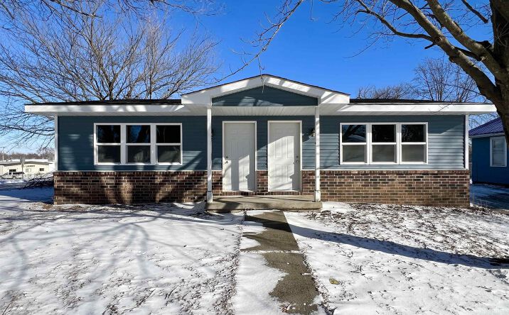 502 E 12th Street S, Newton