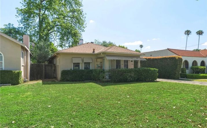 70 S Parkwood, Pasadena