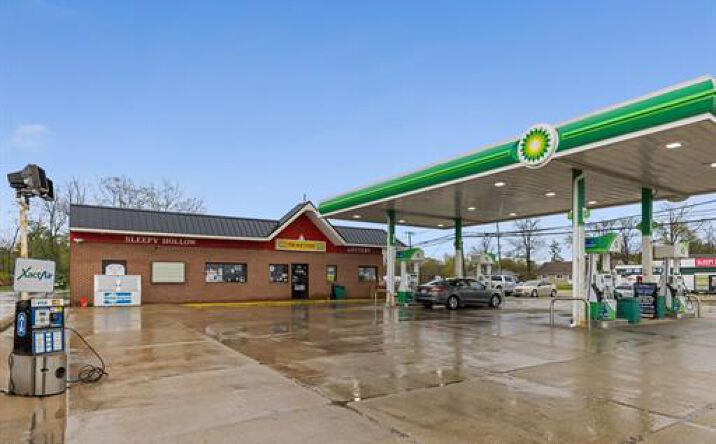 2155 Pearl Rd, Brunswick