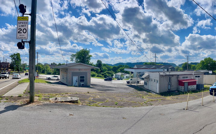 2700 Whittle Springs Road, Knoxville