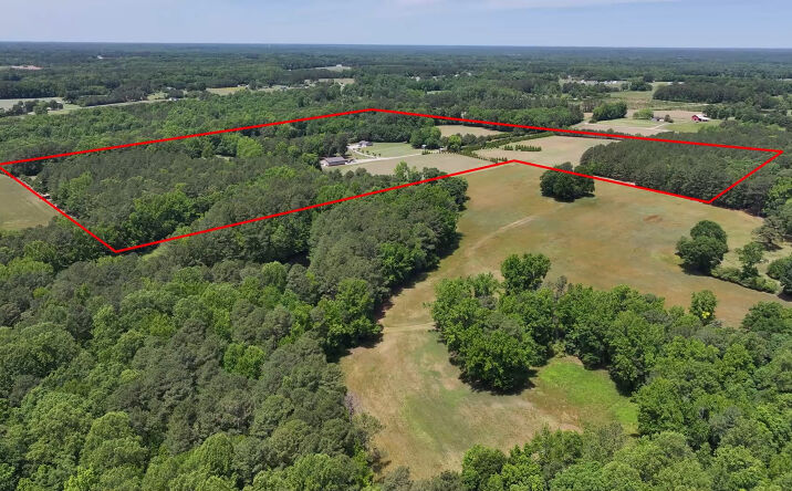 394 KING RD, CASTALIA