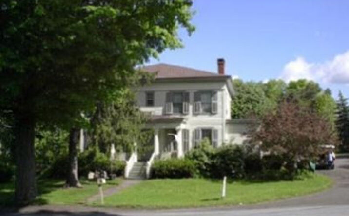 584 Albany Turnpike, Chatham