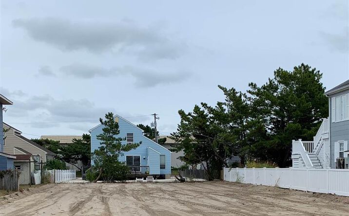 157 16th Street, Avalon