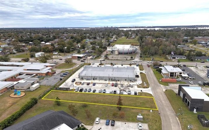 3723 Nelson Road, Lake Charles