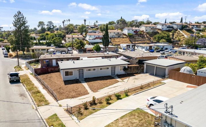 8114-16 Helm St., San Diego