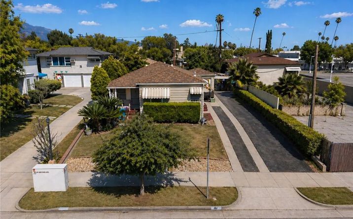 44 N Berkeley Avenue, Pasadena