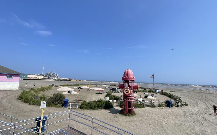 401 E Maple Avenue, Wildwood