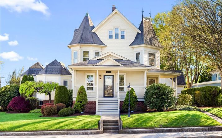 1358 Smith Street, North Providence