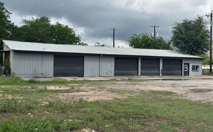 11211 S Us Highway 181, San Antonio