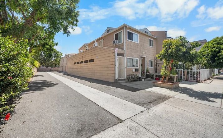 717 N Lacy, Santa Ana