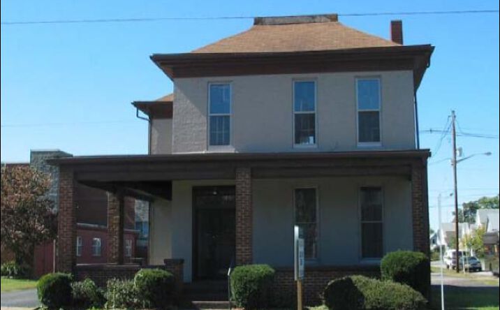 820 North First Avenue, Evansville