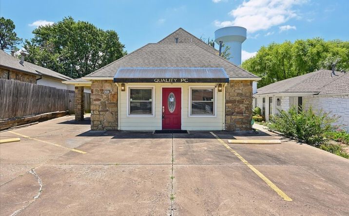 4940 E 73rd Street, Tulsa
