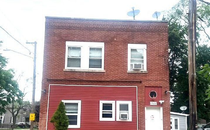 2526 Broadway Street, Blue Island