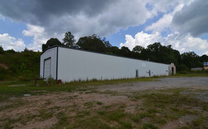 5673 Hwy 64e, Hayesville