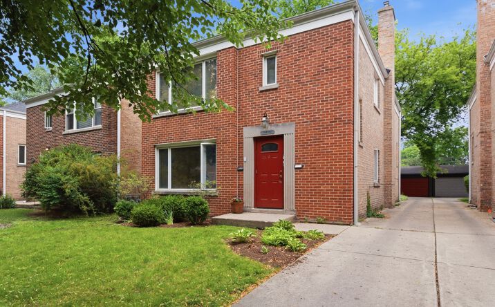 2311 Brown Avenue, Evanston