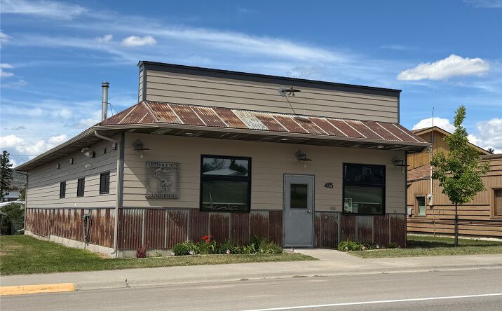 415 E Main Street, WHITE SULPHUR SPRINGS