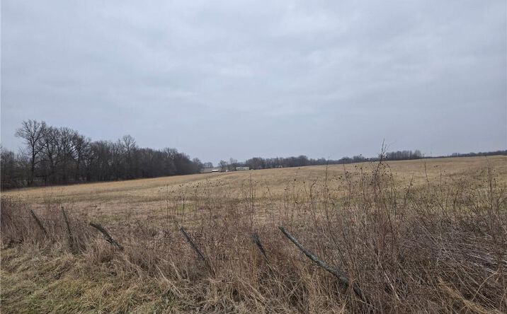 E 295th Street, Harrisonville