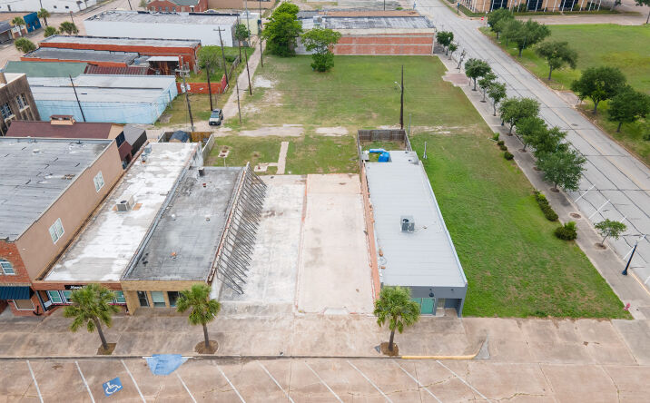 206 West Park Avenue, Freeport