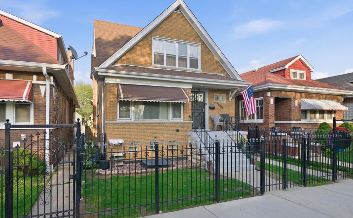 5433 S Homan Avenue, Chicago