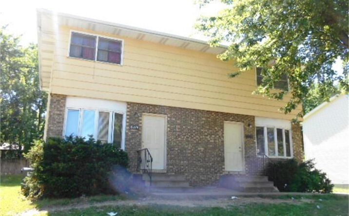 6217-6219 WESTERN Avenue, Davenport