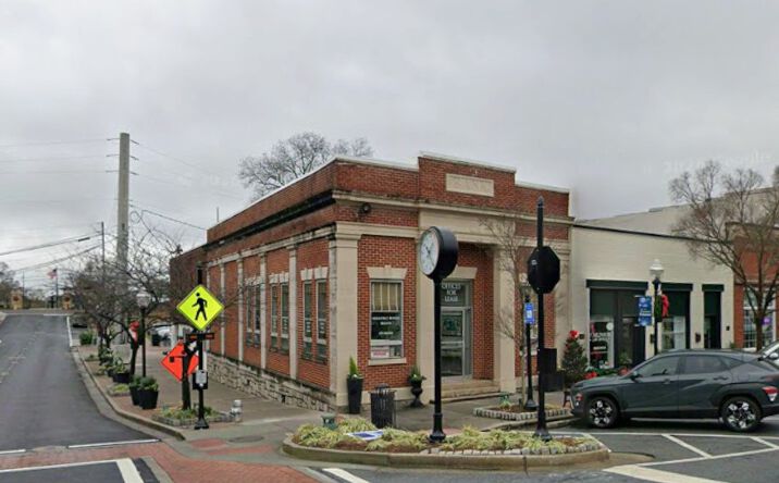 9 S Peachtree St, Norcross