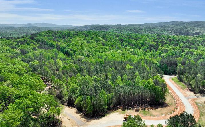 134 Lookout Valley Trail, Talking Rock