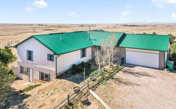25935 Judge Orr Road, 16092