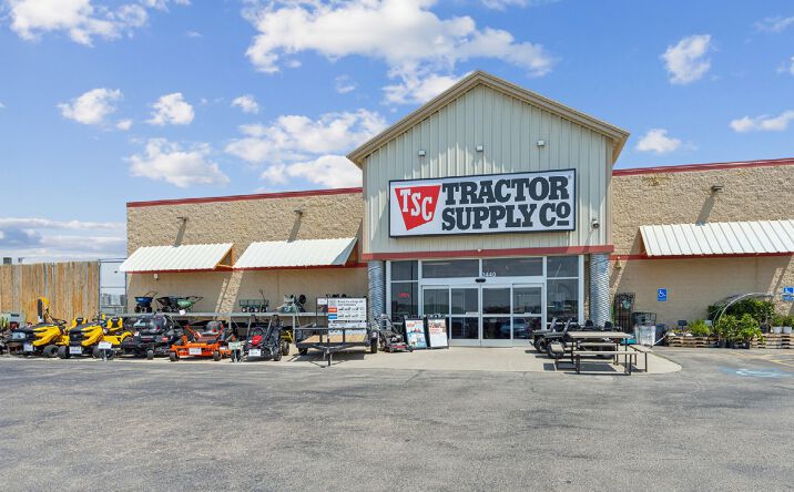 437 Route 125, Brentwood