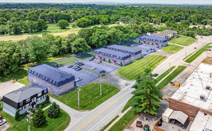 7312 SIX MILE LN LOUISVILLE KY 40220, LOUISVILLE