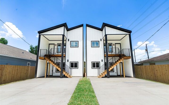 331 Delaware Street, Houston