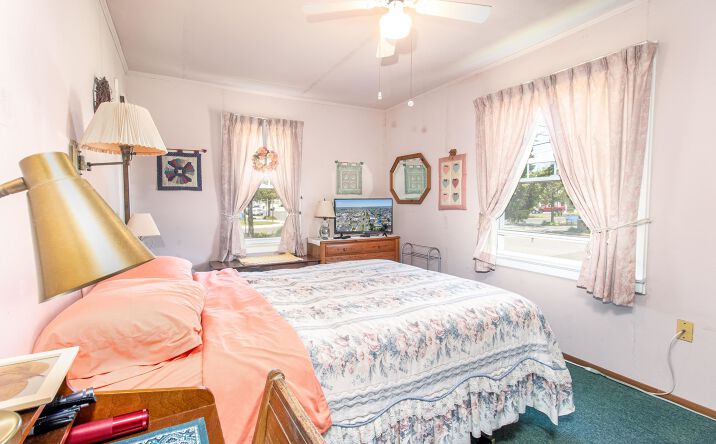 192 33rd Street, Avalon