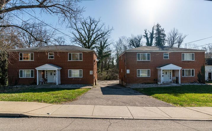 6310 Plainfield Road, Silverton