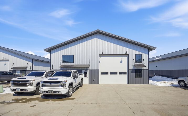 3320 39TH ST S, FARGO
